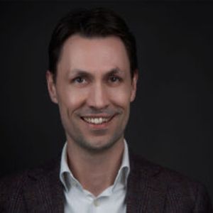 Joost van Bruggen Mavenblue