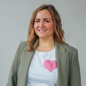 Britt Launspach-Koroma