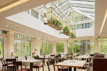 Glashaus im Clarapark
