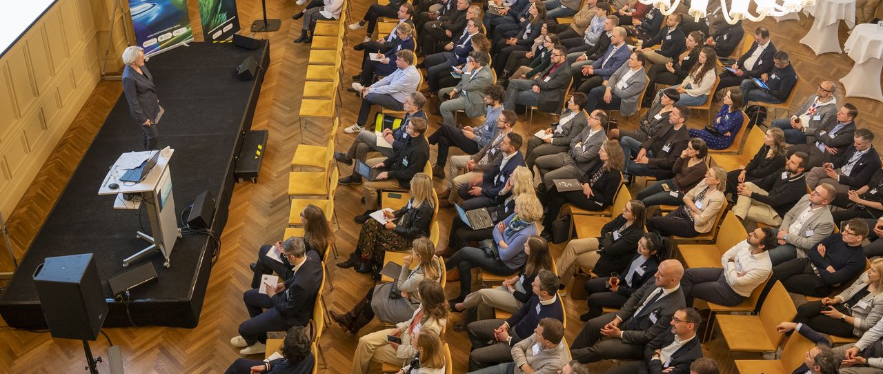 Nachhaltigkeit in Versicherungen: Die soziale Dimension von Nachhaltigkeit rückt in den Fokus