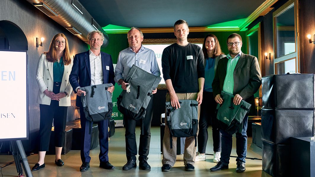 Gruppenfoto HHL sowie Partner beim Zukunftsland Sachsen 