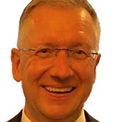 Oliver F. Hill – Konzerndirektor, Verbundnetz Gas AG
