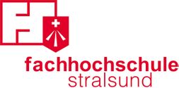 Logo: rotes Viereck, rechts daneben rotes Wappen, darin weißes Kreuz und drei Strahlen, darunter Schriftzug "fachhochschule stralsund"