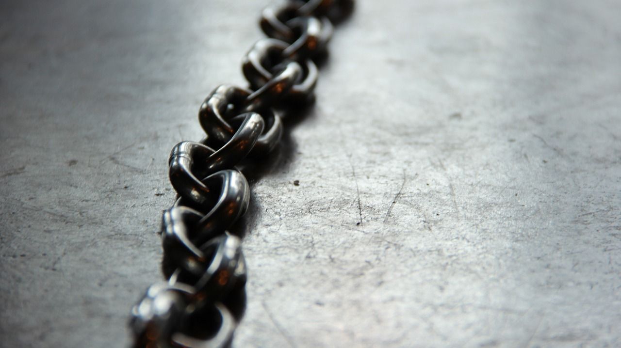 Mehr Transparenz und Sicherheit: Blockchain-Lösungen im Versicherungswesen
