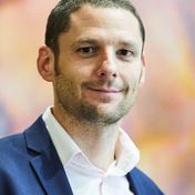 Dr. Thorsten van Beeck
