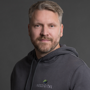Benjamin Hölscher Benjamin Hölscher